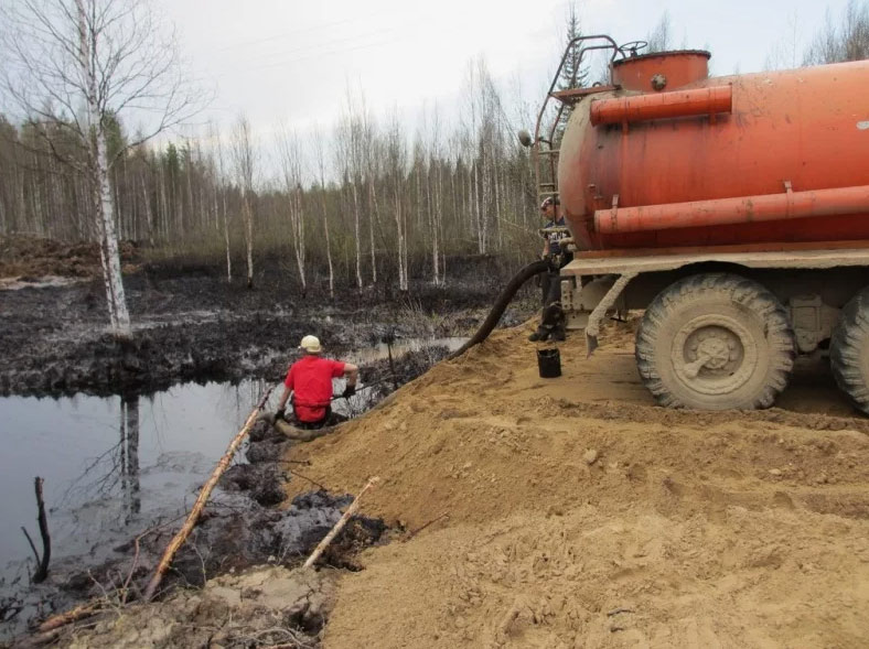 Откачка траншеи  Москва